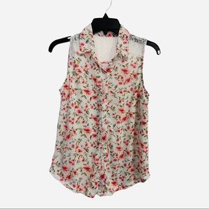 Women’s Floral & Lace Top Size Small (4-6)